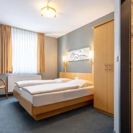 Hotell Trip Conti 3*