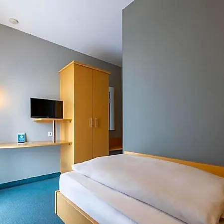 Trip Conti فندق كولونيا